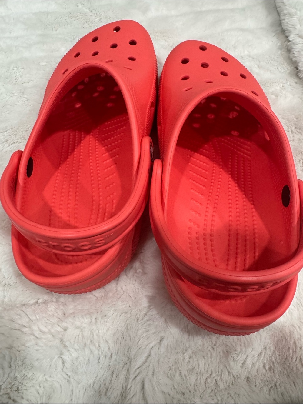 LIKE NEW Crocs Classic Clogs - Picture 6 of 6